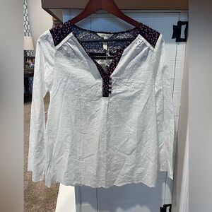 WOMENS  NWT V-neck Matilda Jane Cottagecore Eyelet Tunic shirt top size XS. 1053